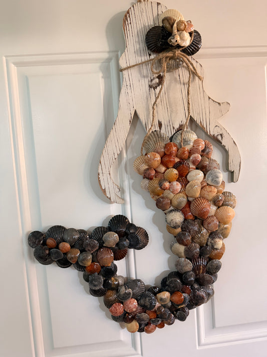 26” x 19” Wooden Scallop Shell Mermaid — Hand‑Poured Resin Finish